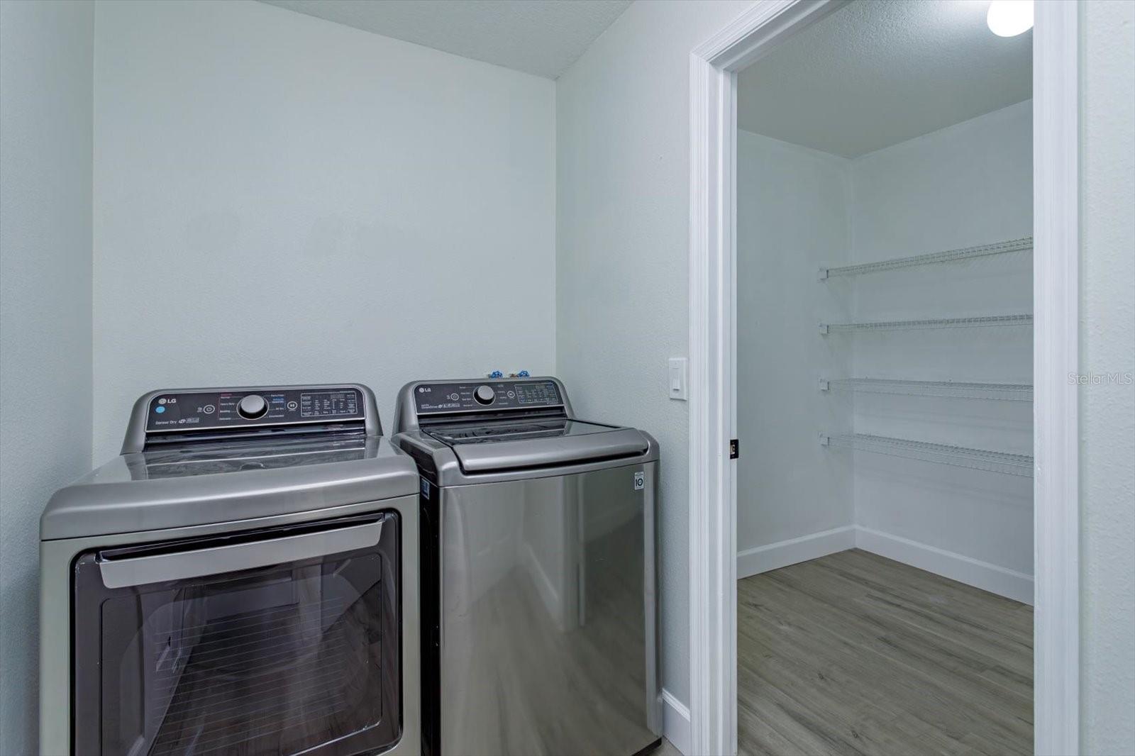 2018 KNOLLCREST DR