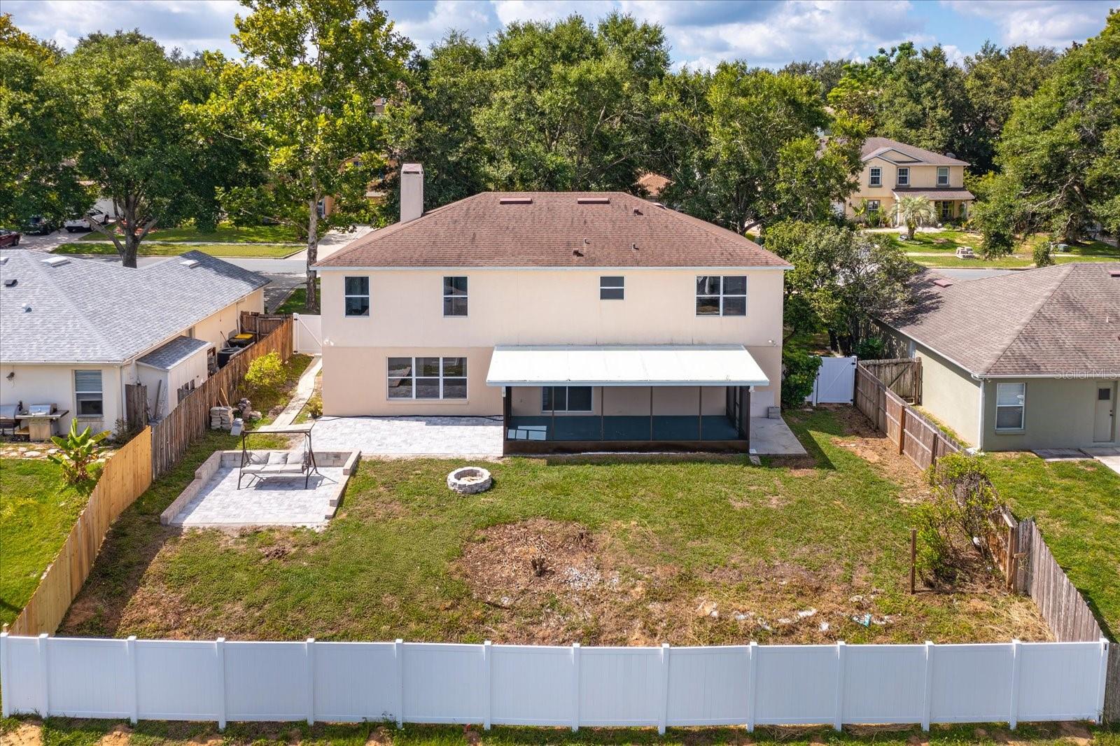 2018 KNOLLCREST DR