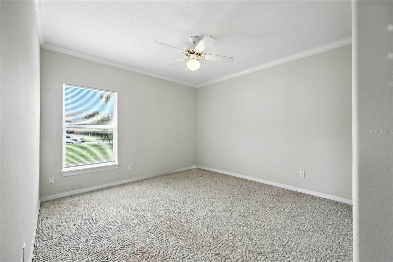 2601 ROUGHSIDE CIR