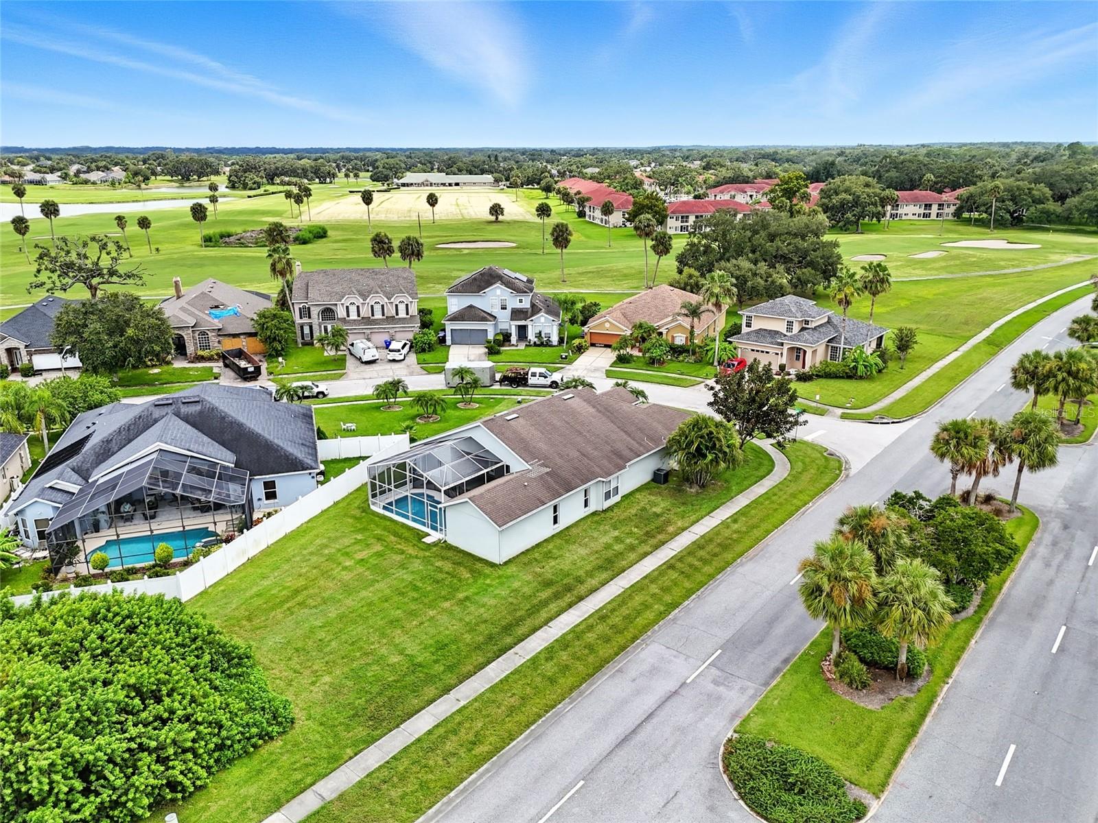 2601 ROUGHSIDE CIR