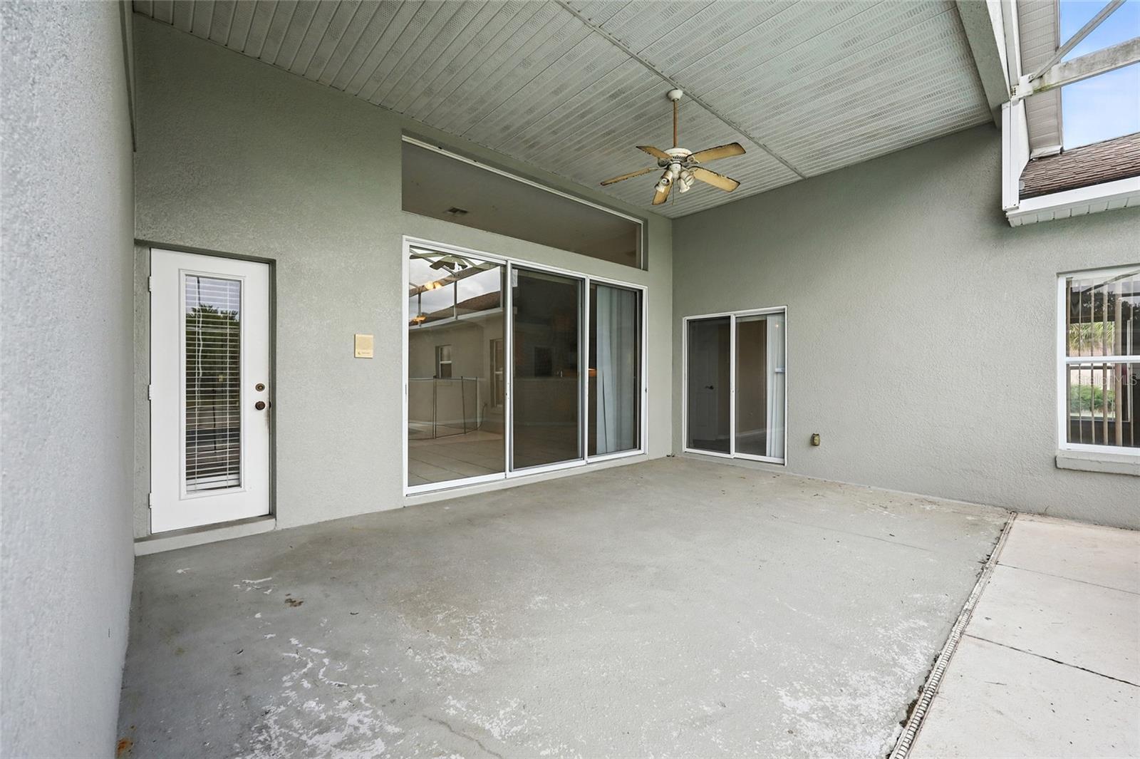 2601 ROUGHSIDE CIR