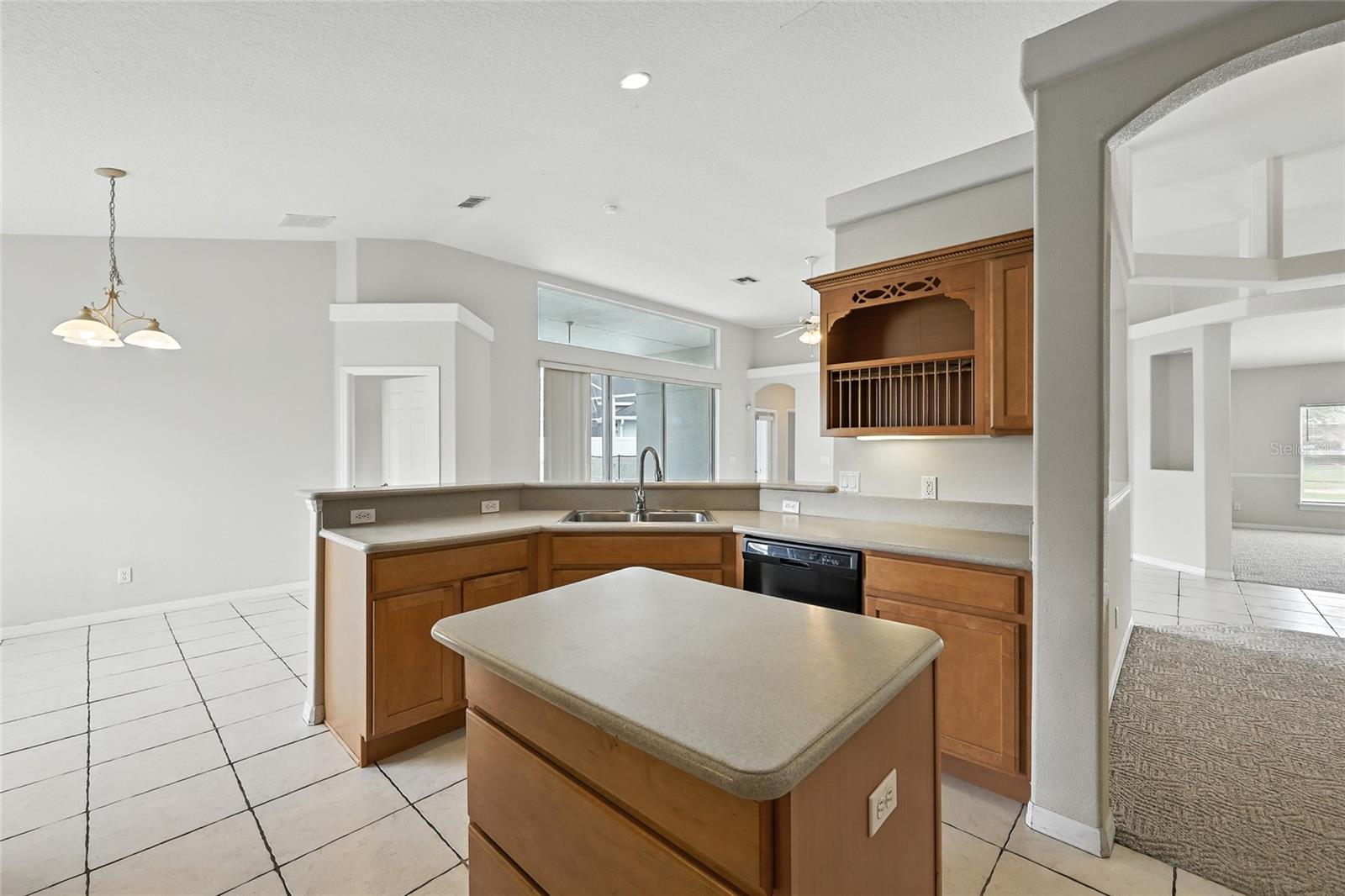 2601 ROUGHSIDE CIR