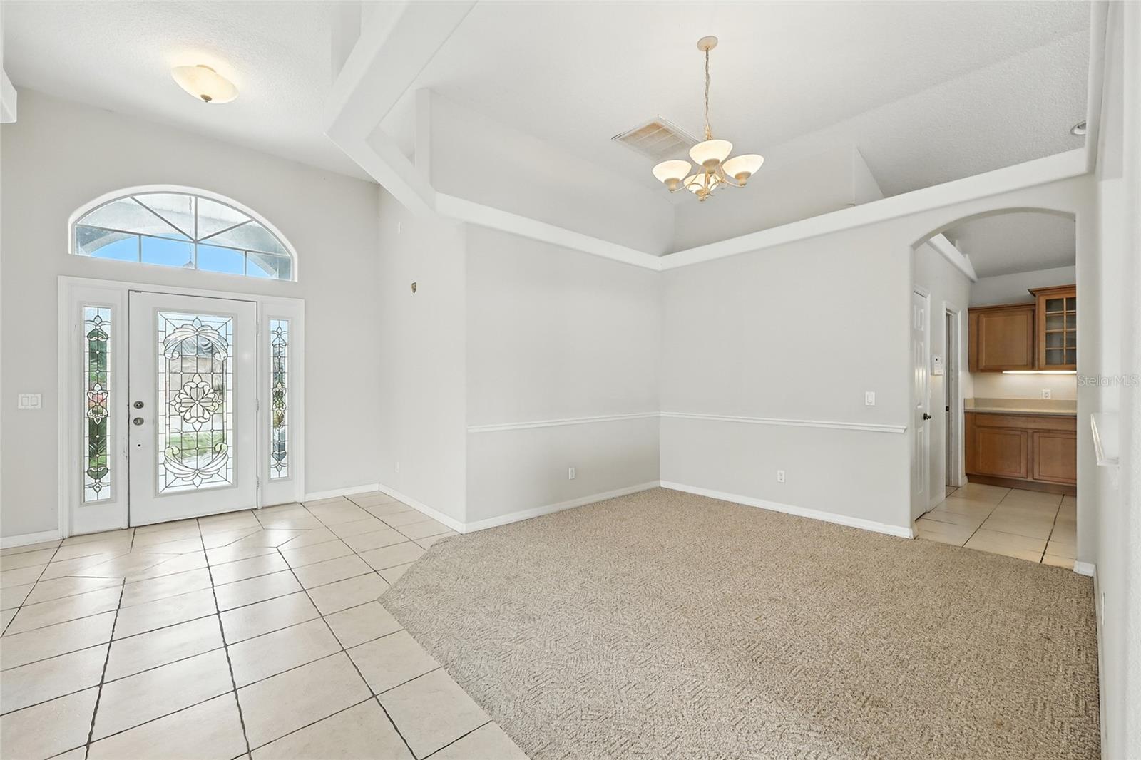 2601 ROUGHSIDE CIR