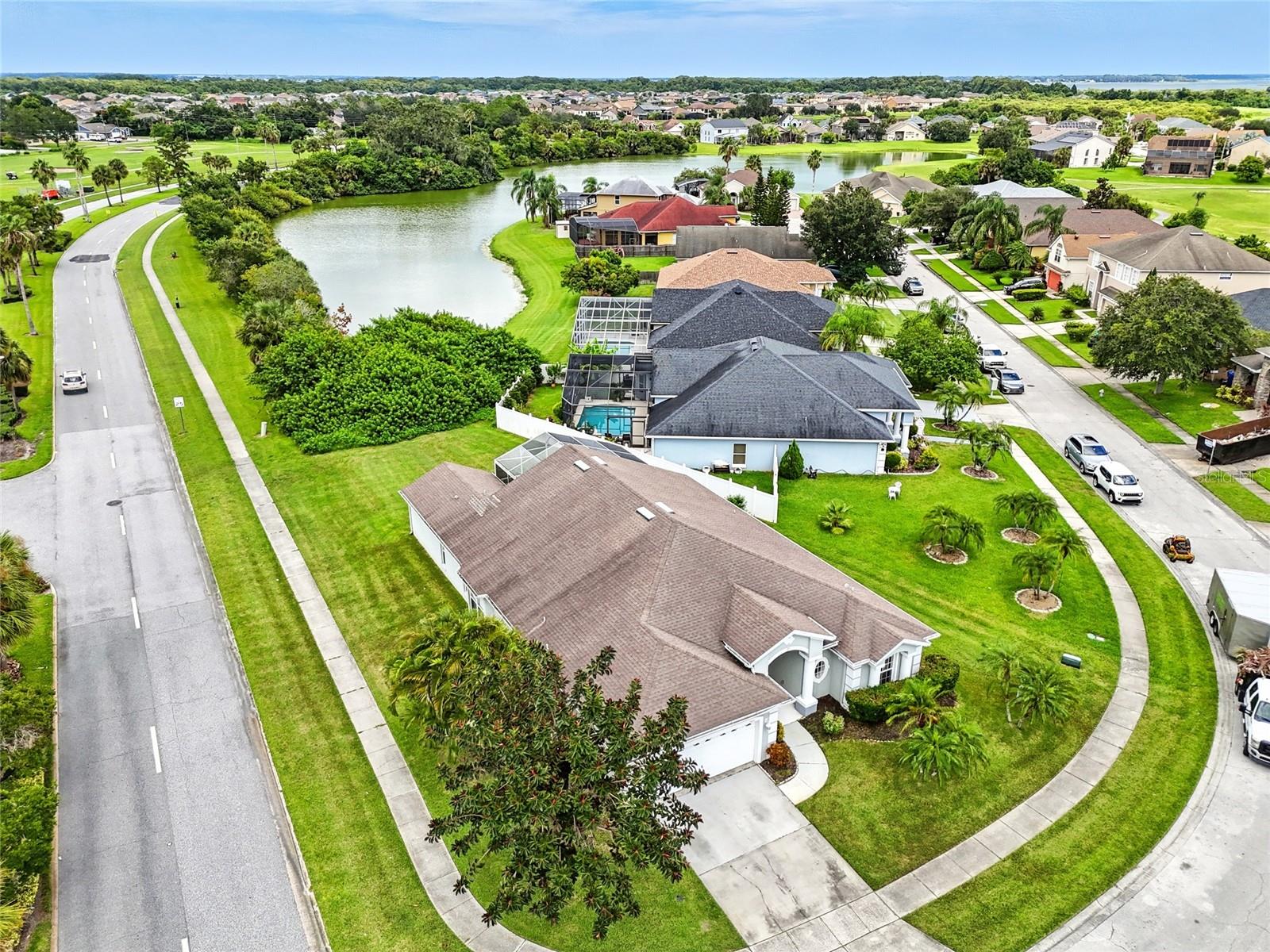 2601 ROUGHSIDE CIR