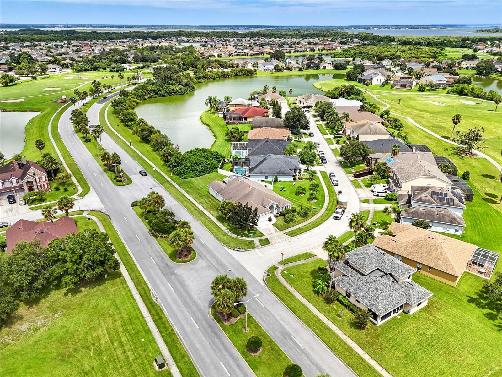 2601 ROUGHSIDE CIR
