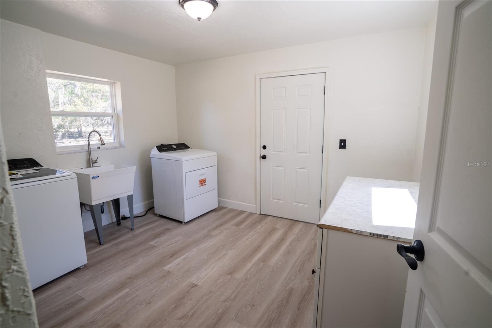 12989 NW HIGHWAY 225