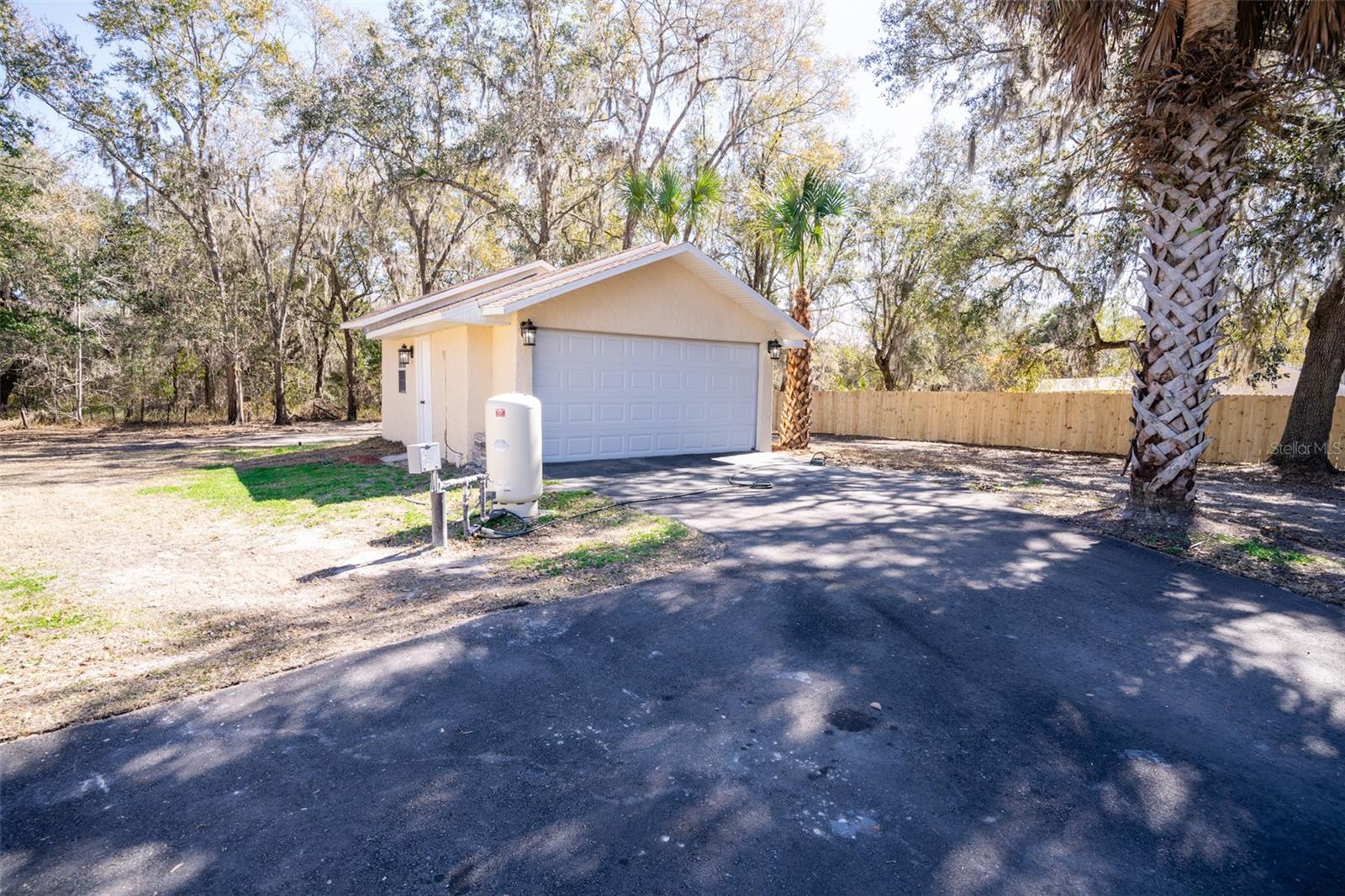 12989 NW HIGHWAY 225