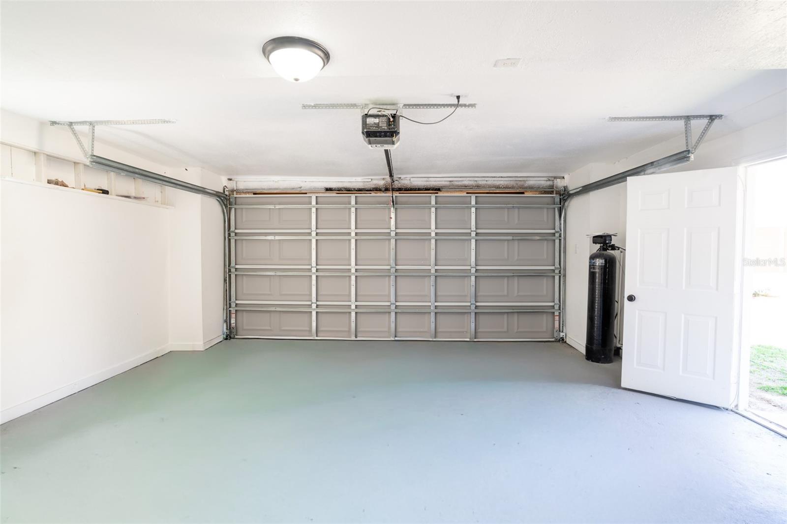 12989 NW HIGHWAY 225