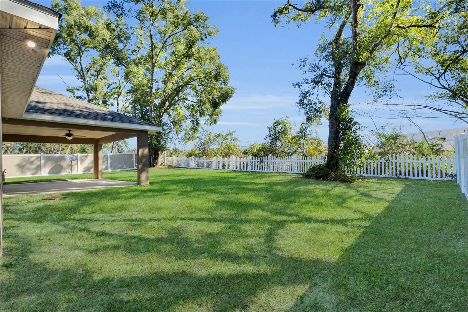 1645 SW 168TH LOOP