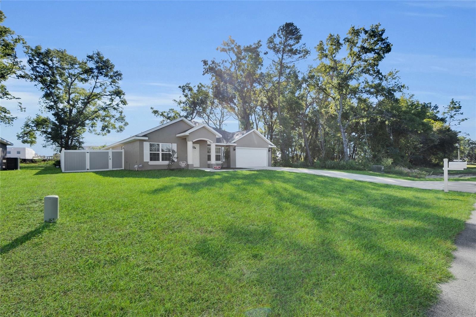 1645 SW 168TH LOOP
