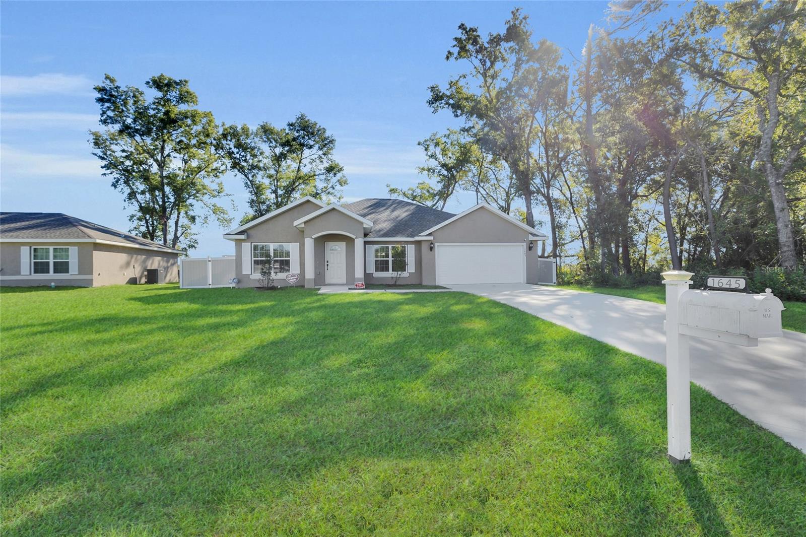1645 SW 168TH LOOP