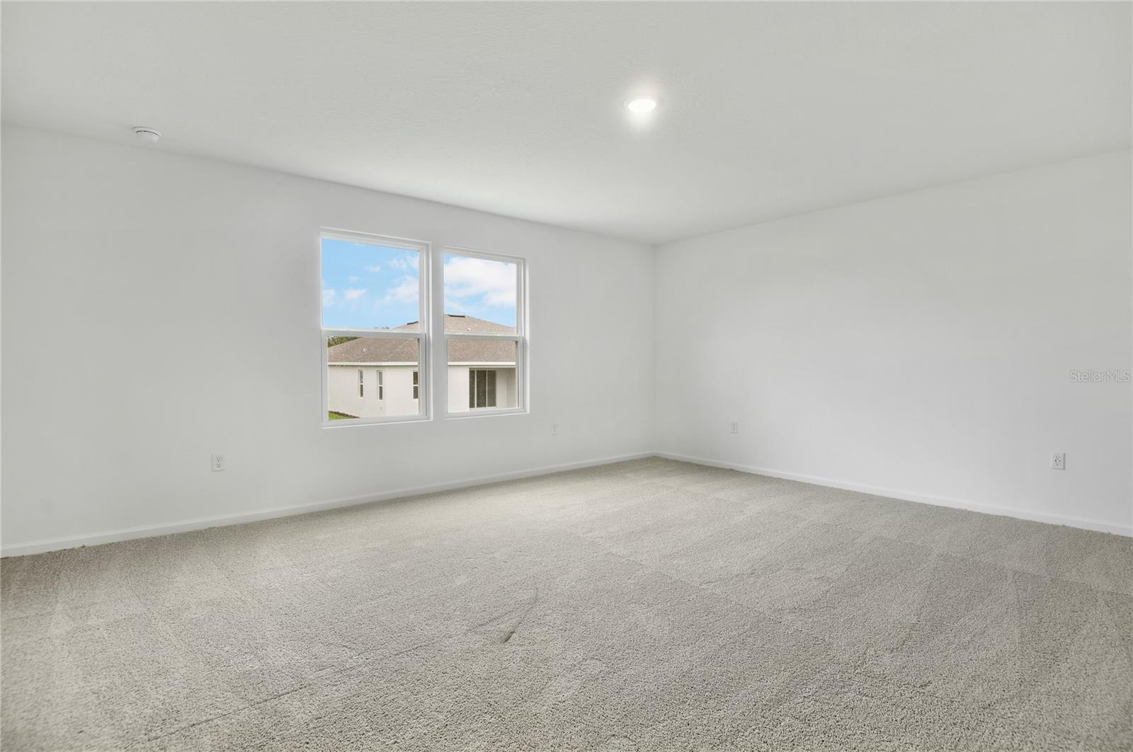 1027 WISTERIA WAY
