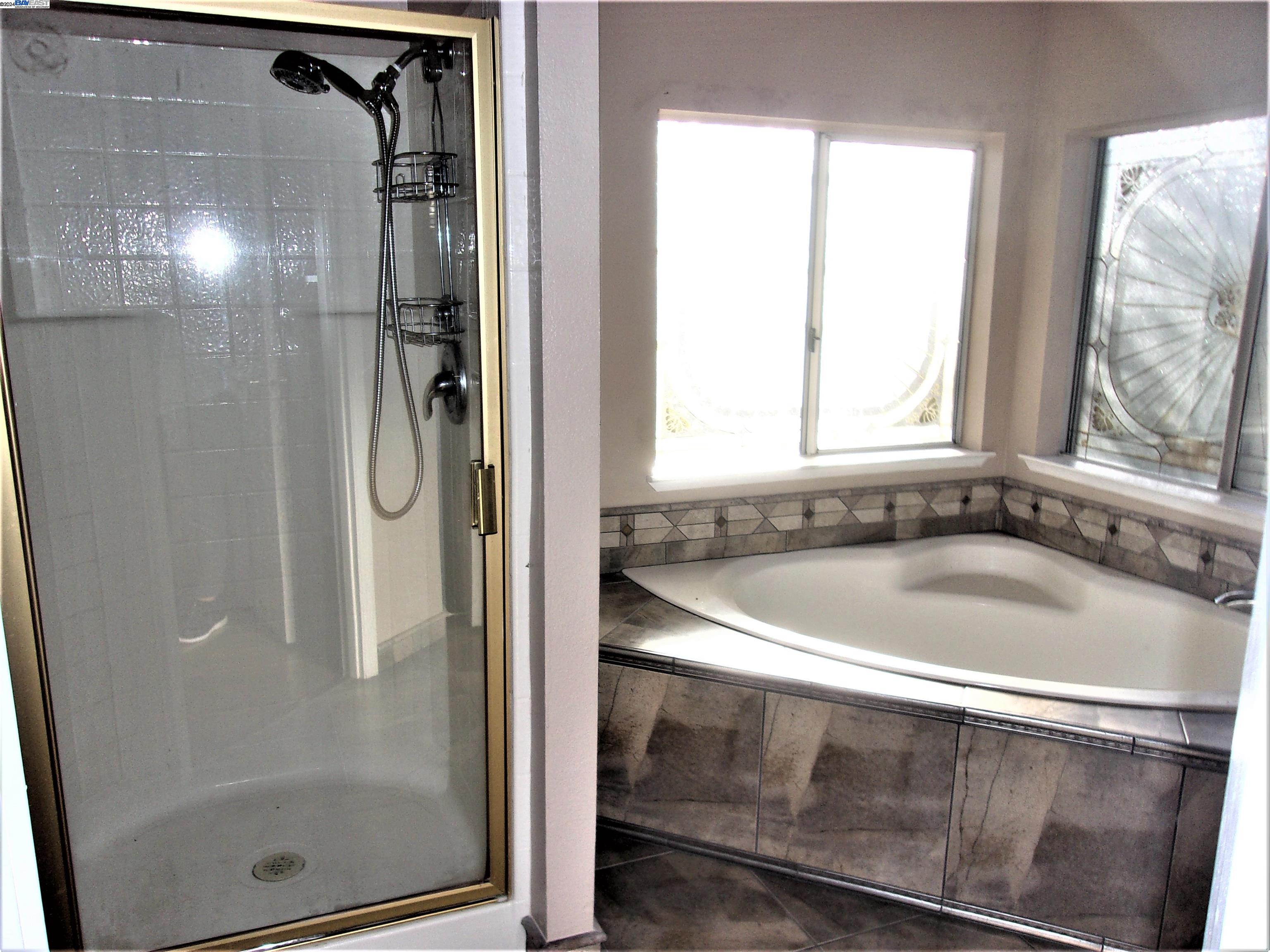 1832 Paris Lane # 063