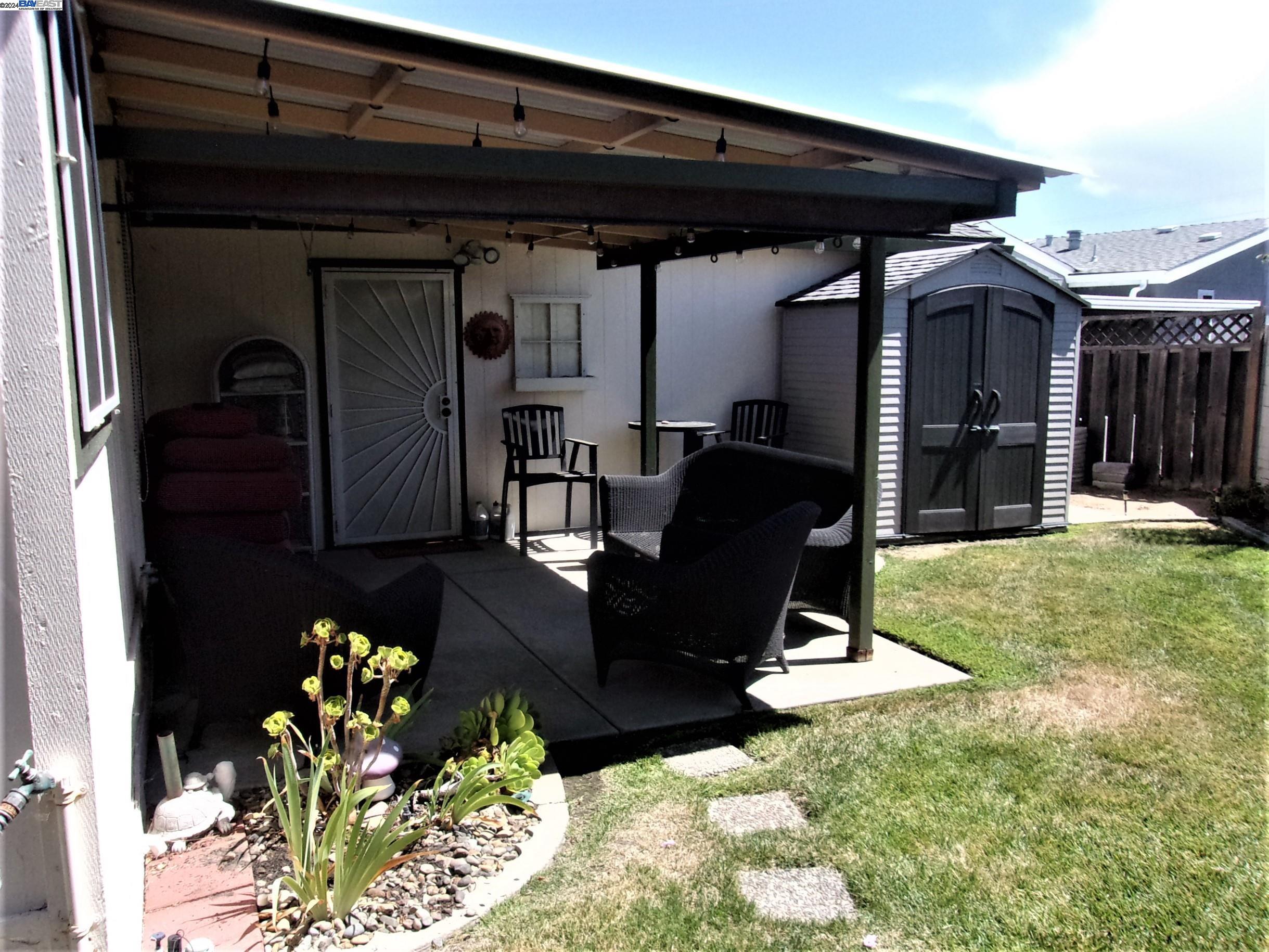 1832 Paris Lane # 063