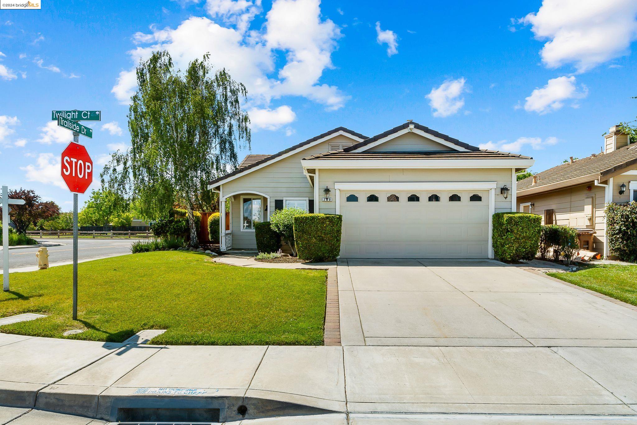 230 Twilight Ct