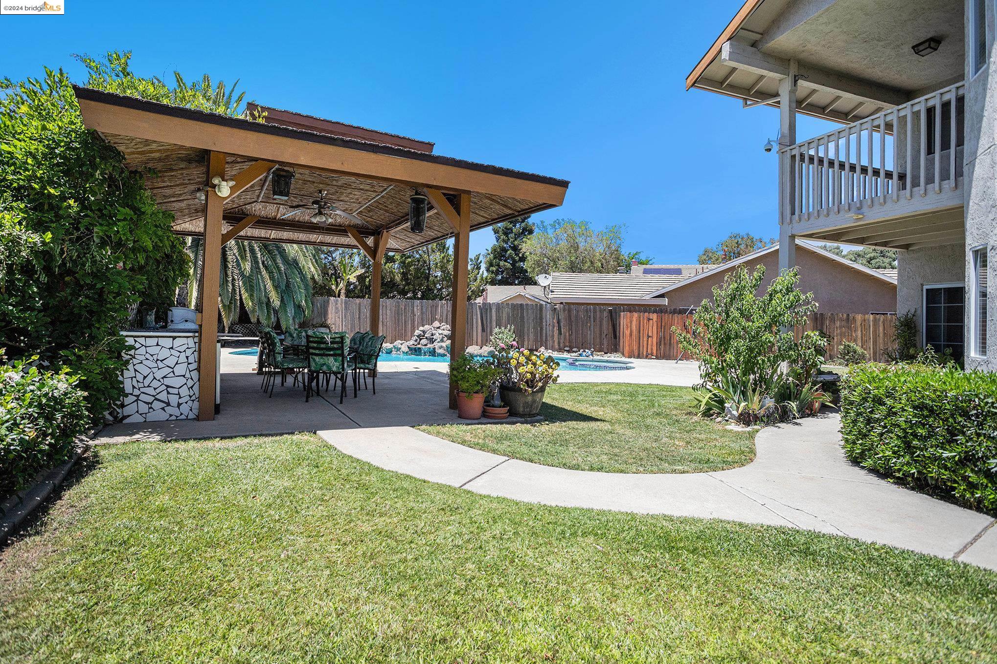 1670 Sandy Ct
