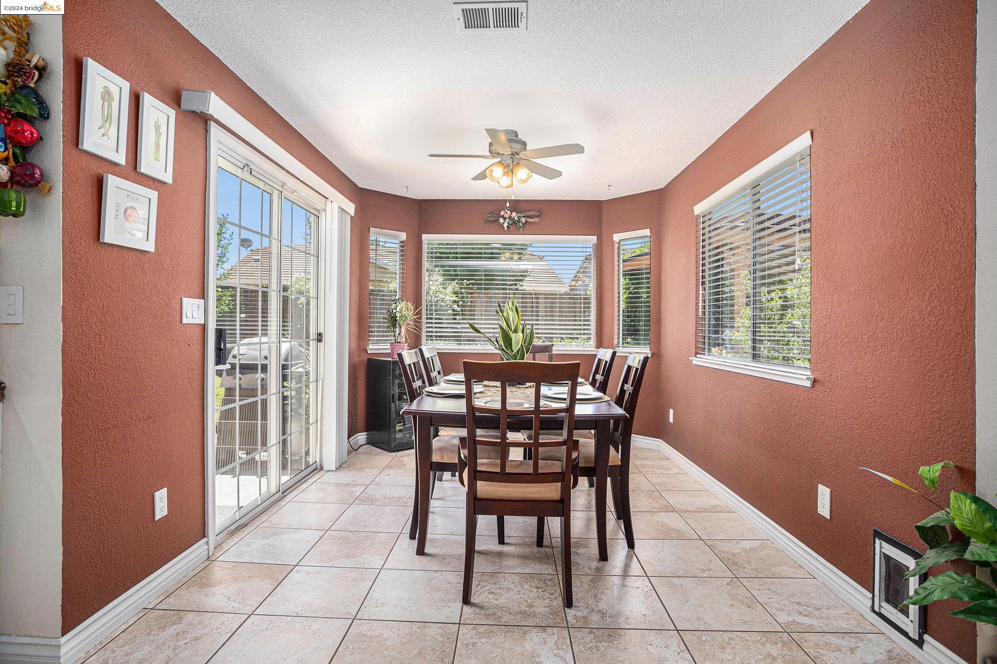1670 Sandy Ct