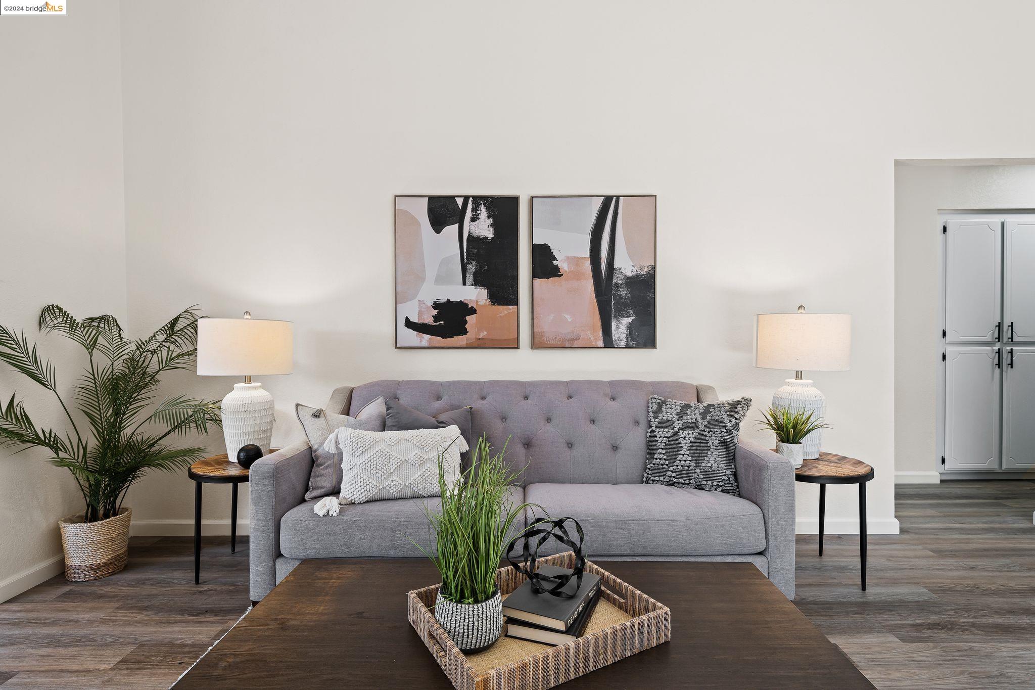 368 Grovewood Loop