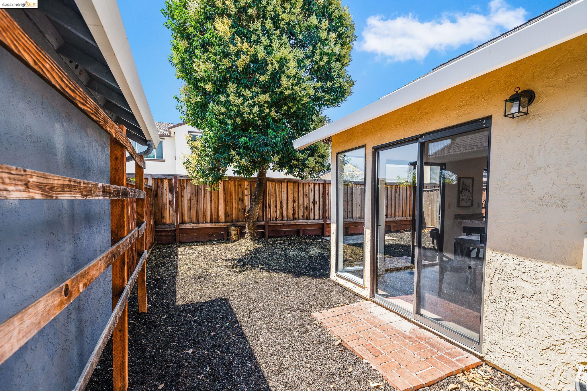 368 Grovewood Loop