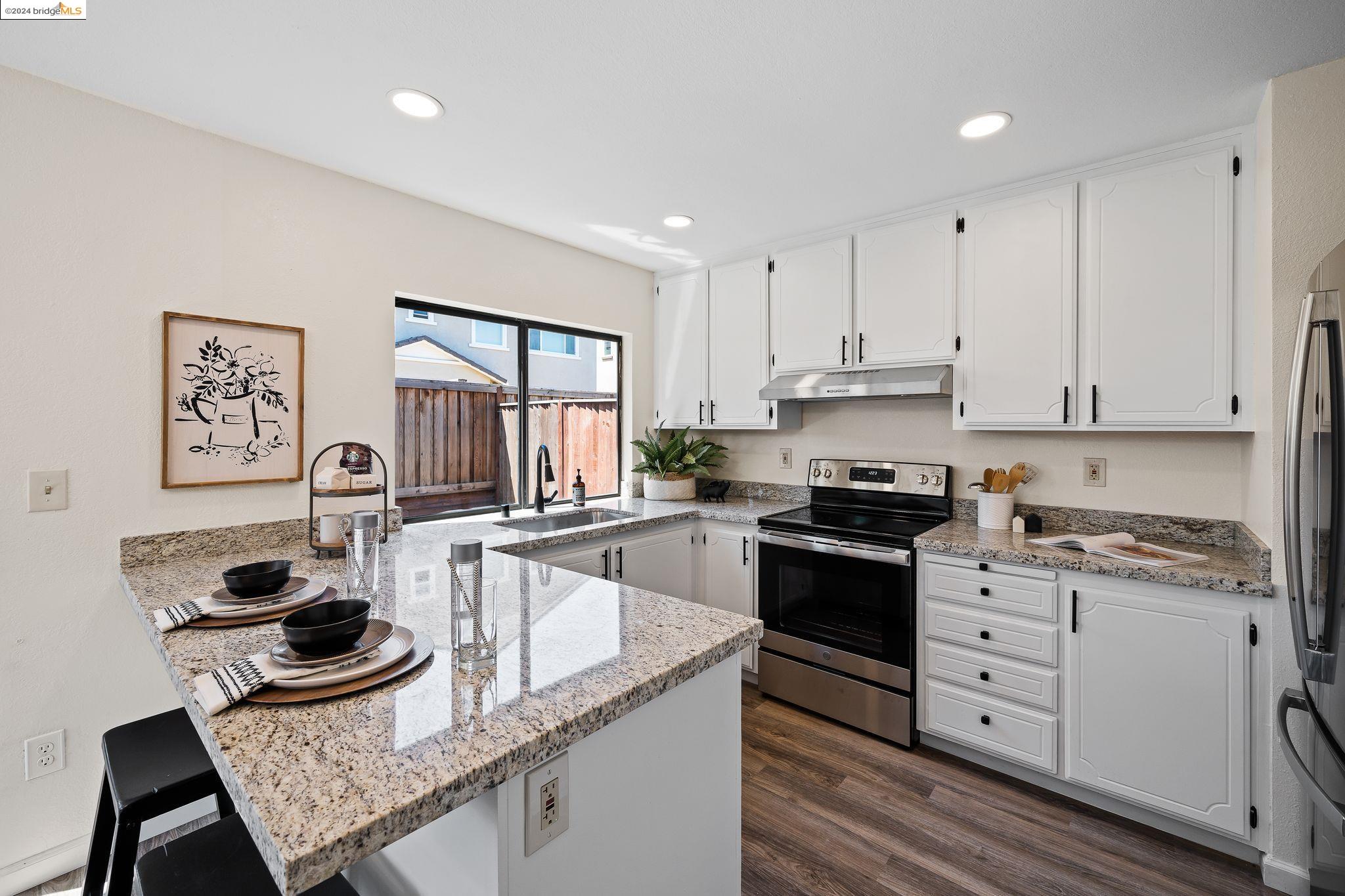 368 Grovewood Loop