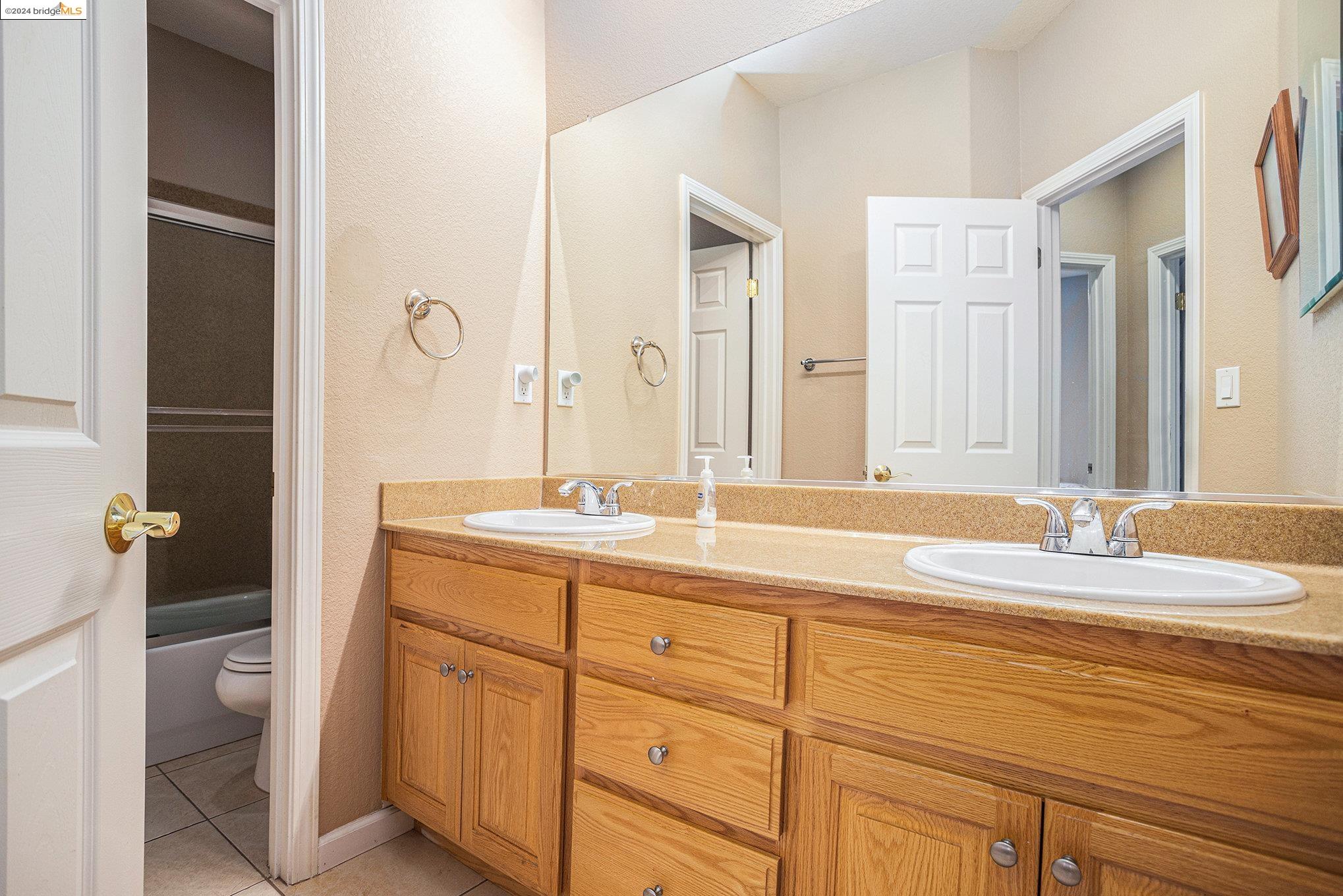 6817 New Melones Cir