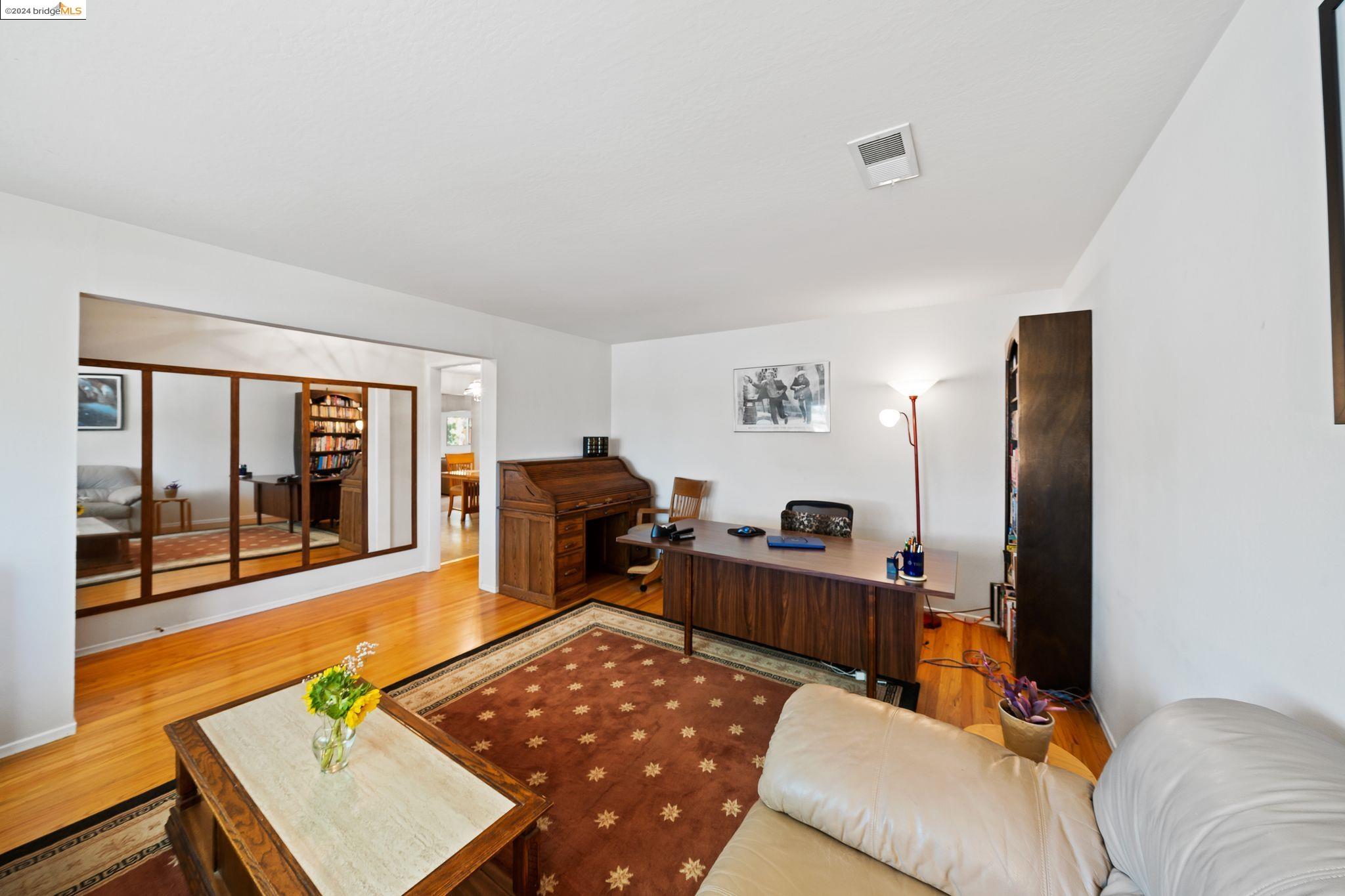 4055 Compton Ct