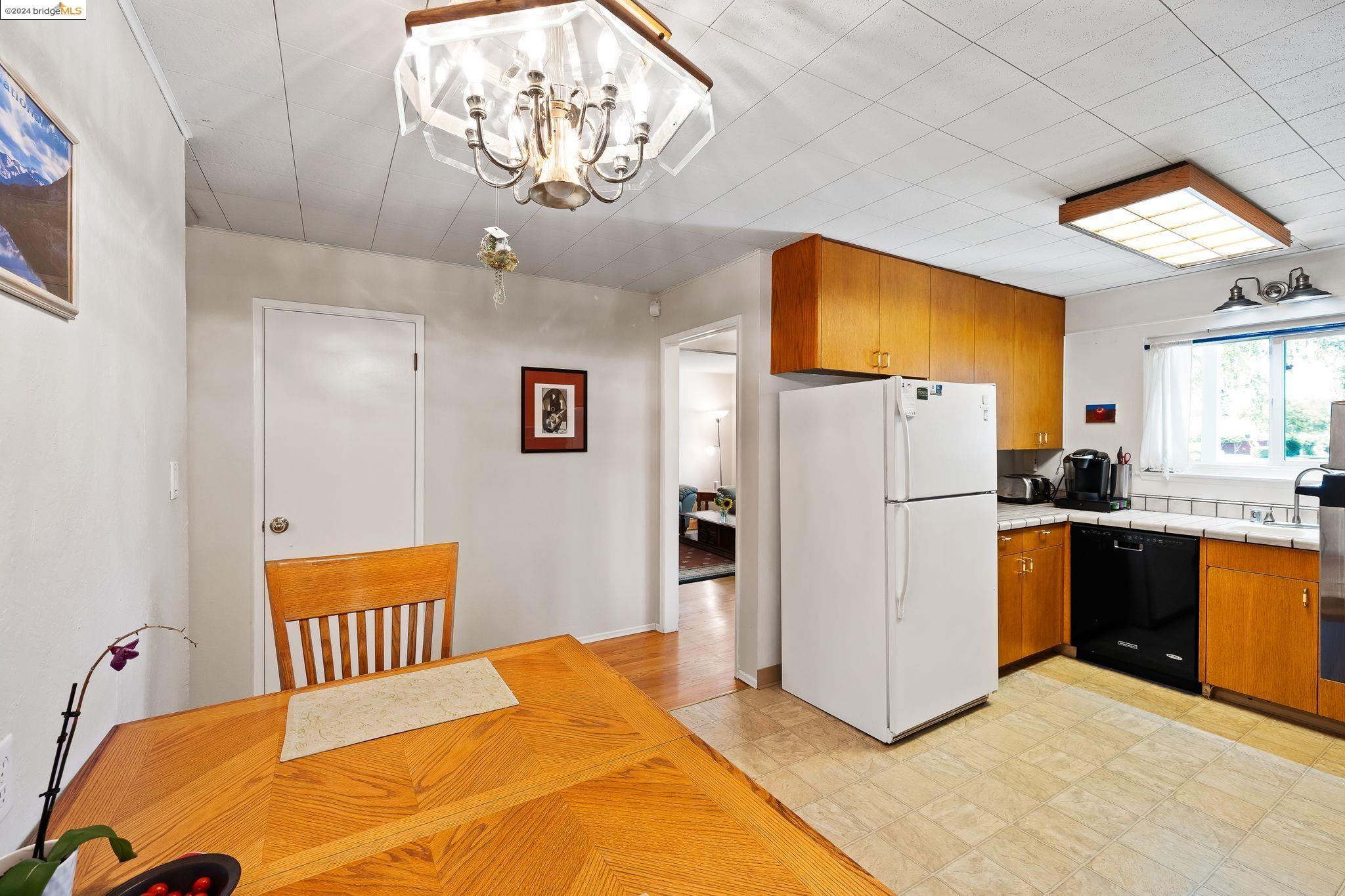 4055 Compton Ct