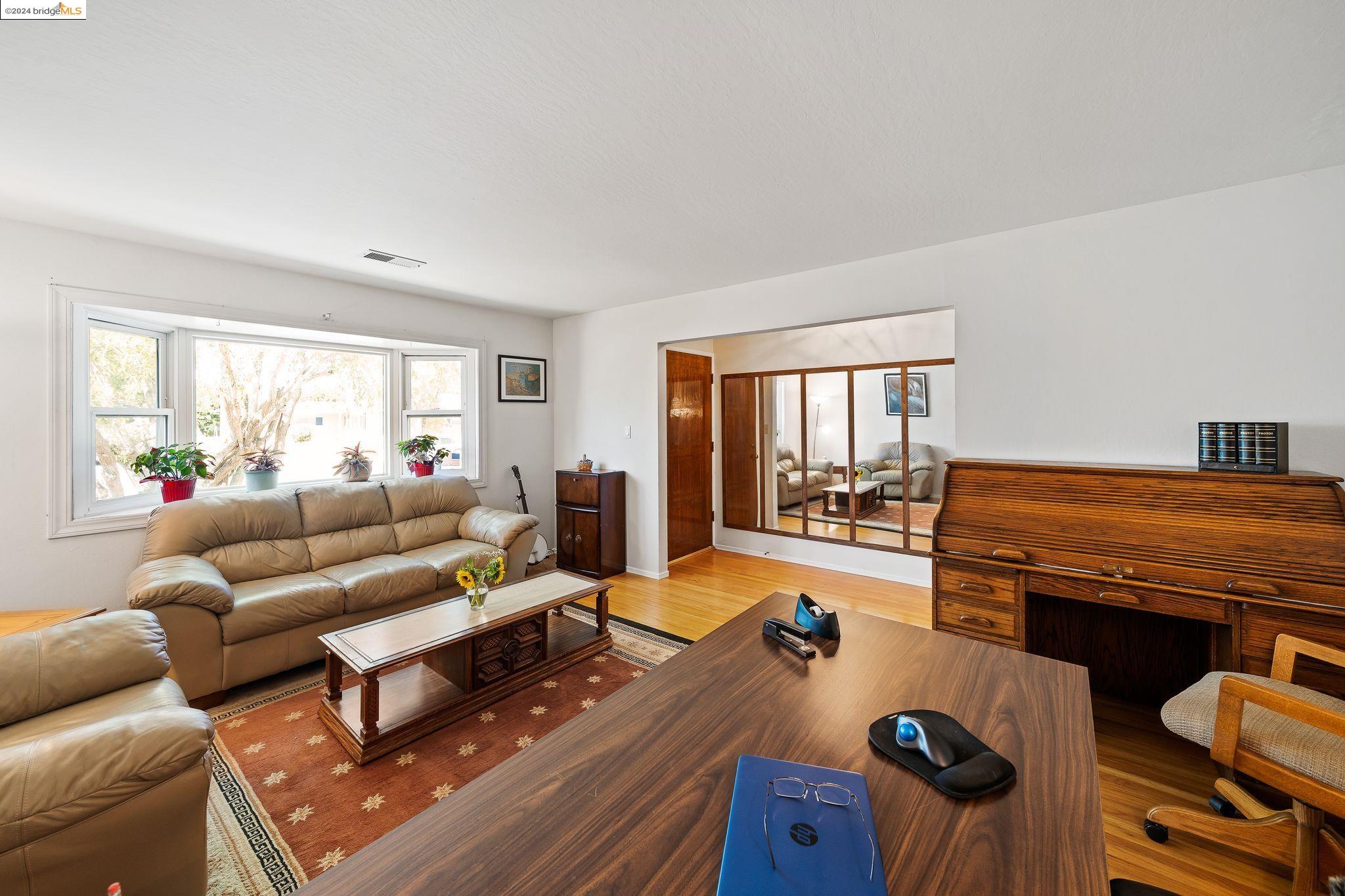 4055 Compton Ct