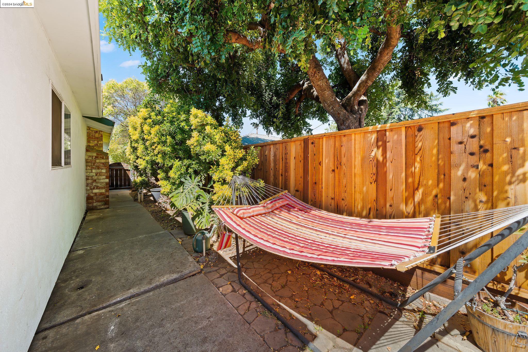 4055 Compton Ct
