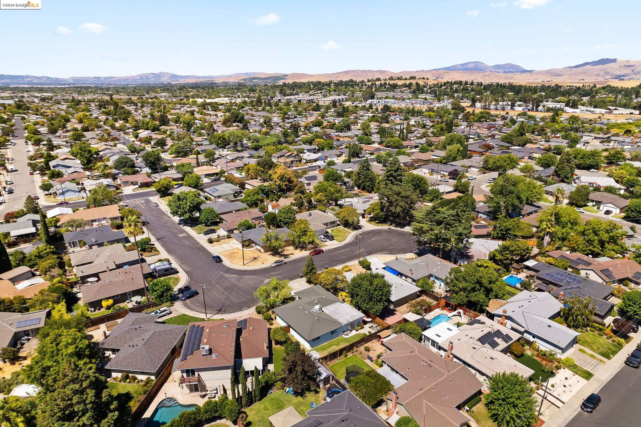 4055 Compton Ct