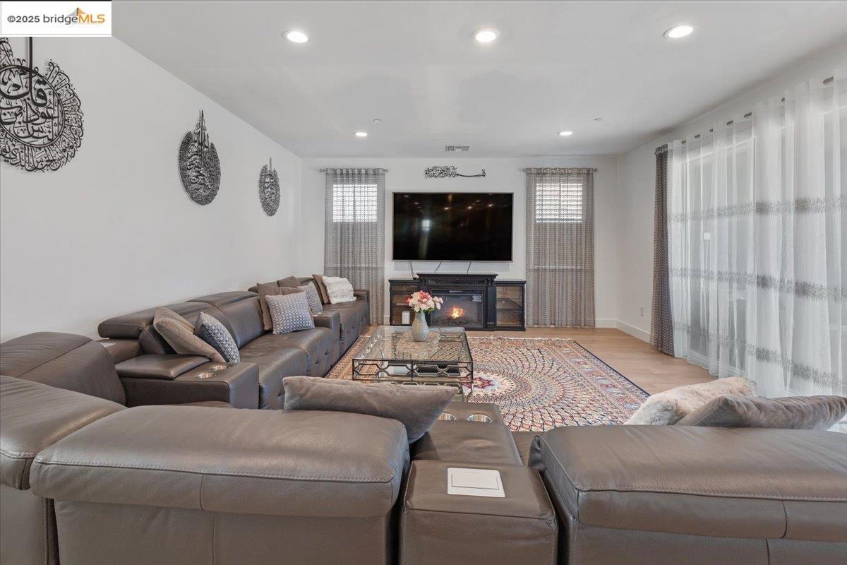 181 Raven Cir