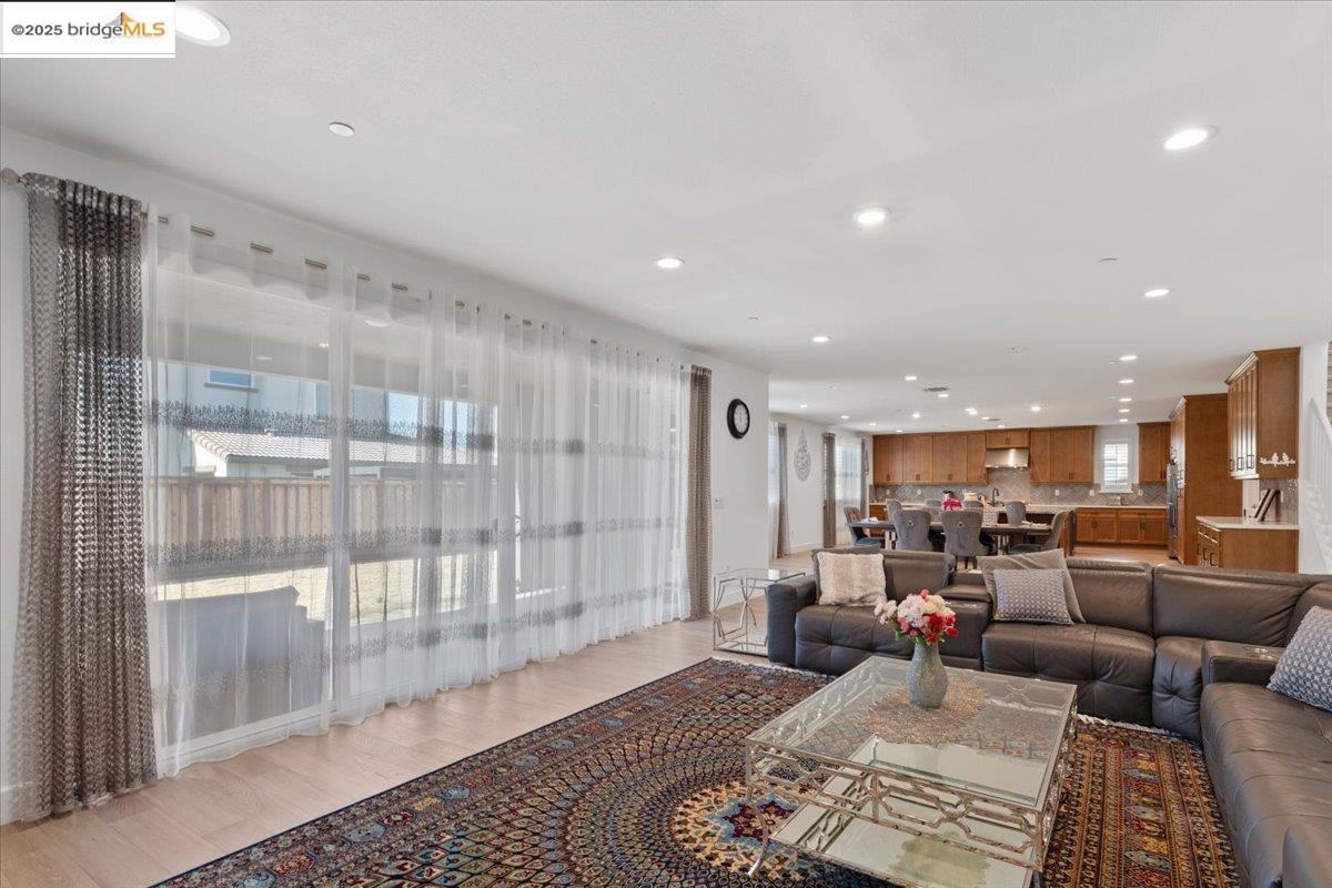 181 Raven Cir