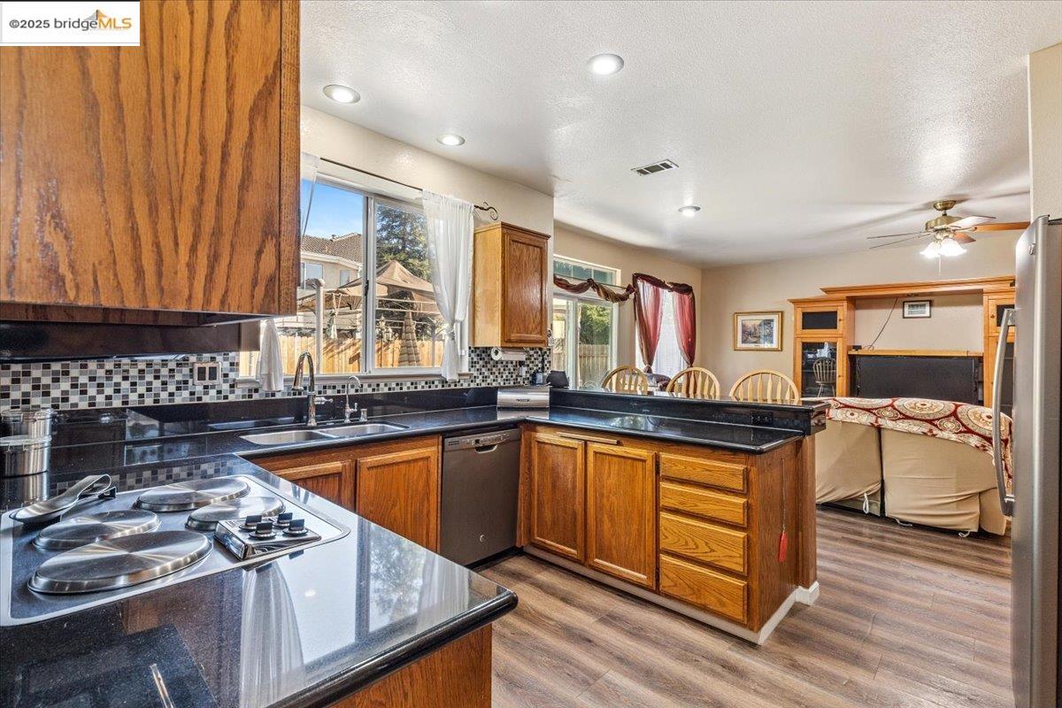 1531 Rutherford Ln
