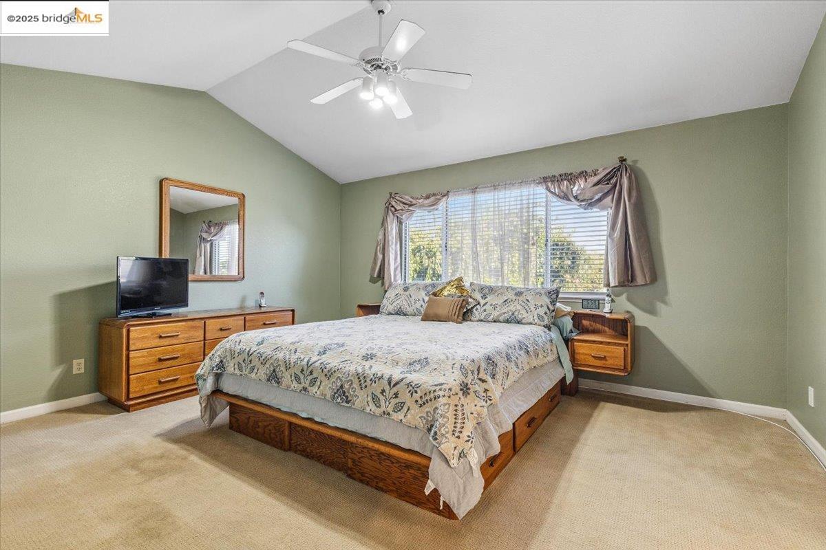 1531 Rutherford Ln