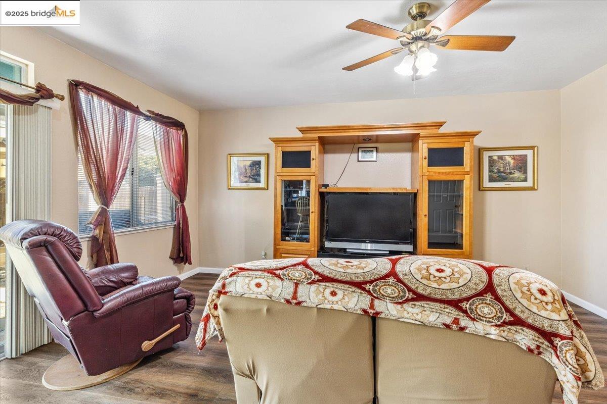 1531 Rutherford Ln