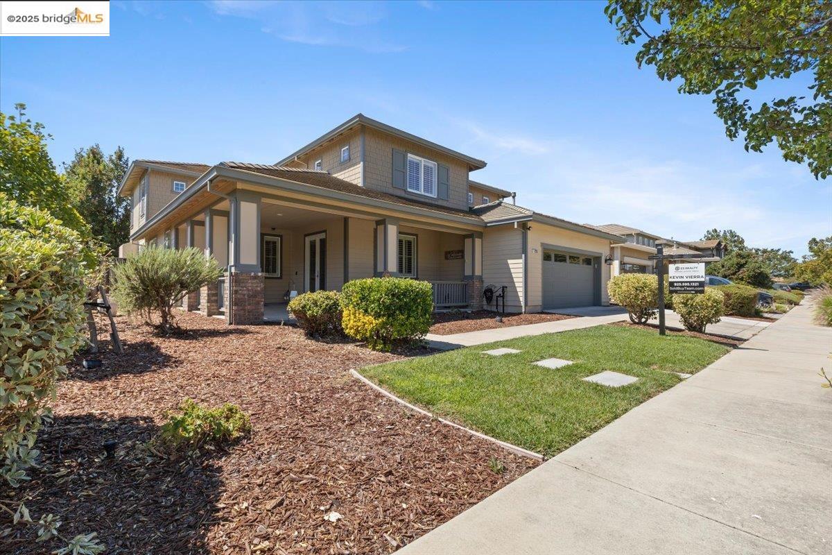 1273 Poplar Dr