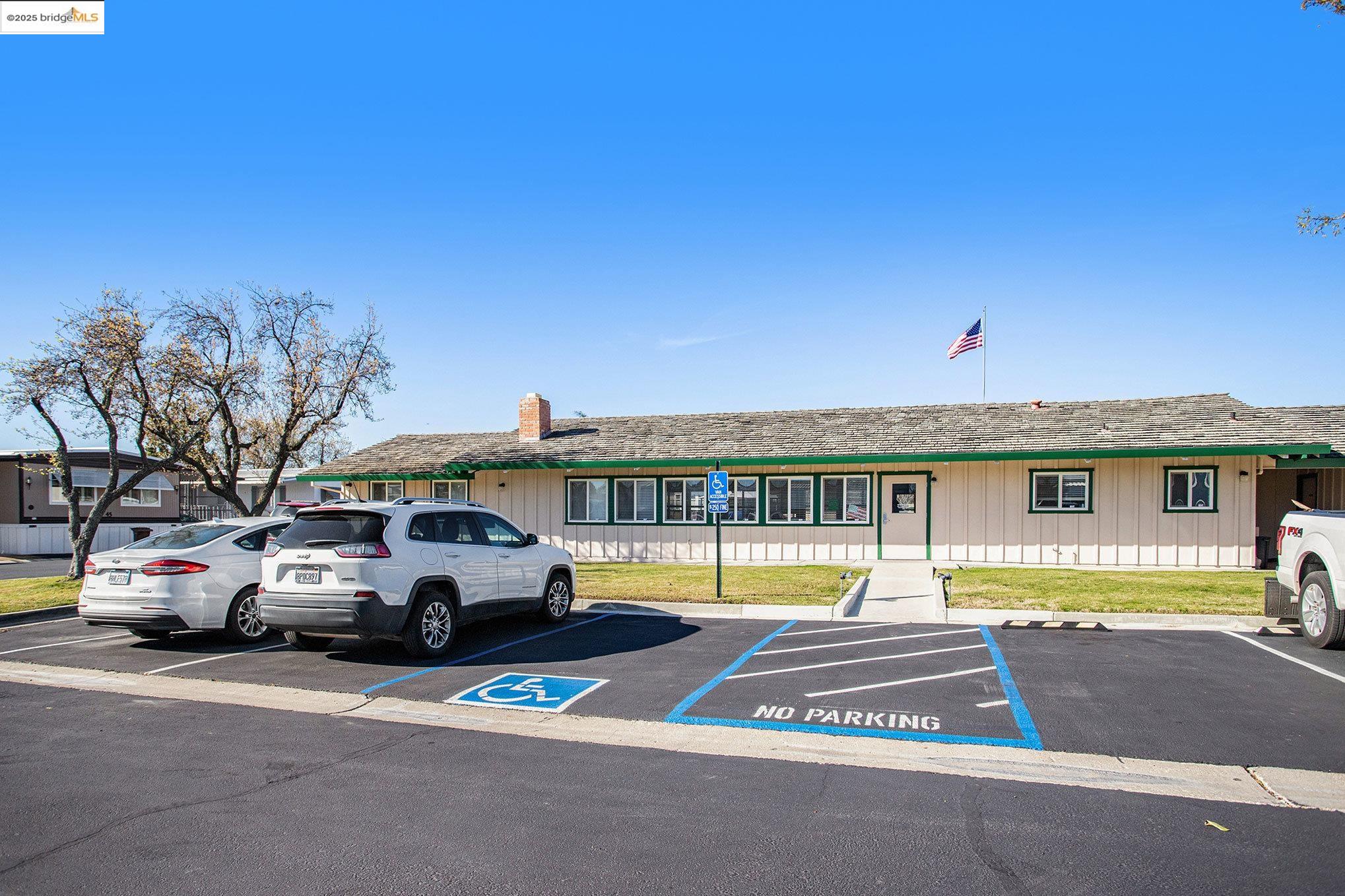 3660 Walnut Blvd # 46