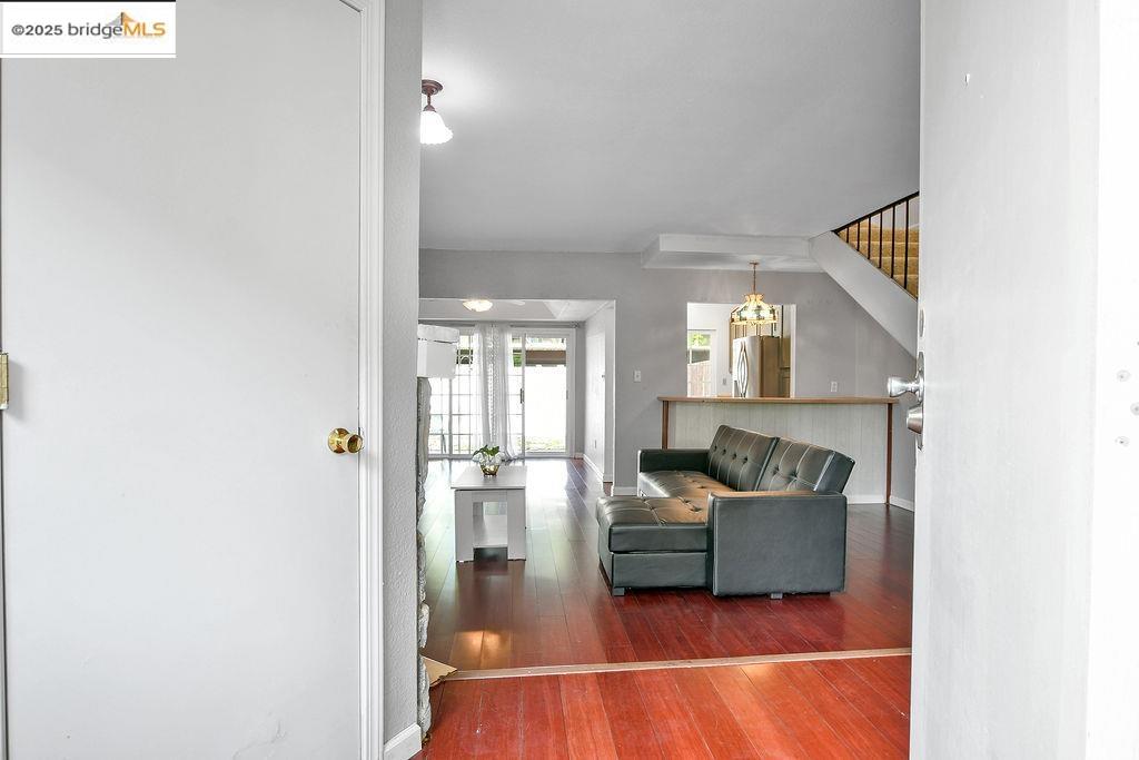 299 Shasta Dr # 9