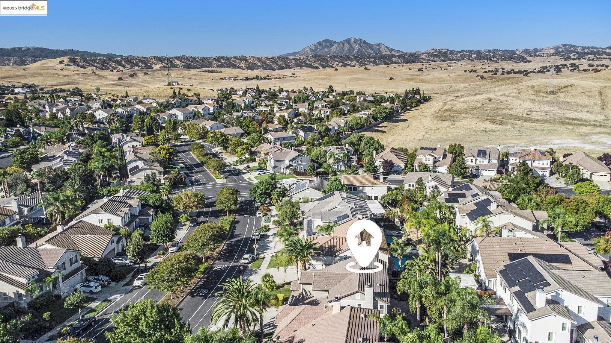 224 W Country Club Dr