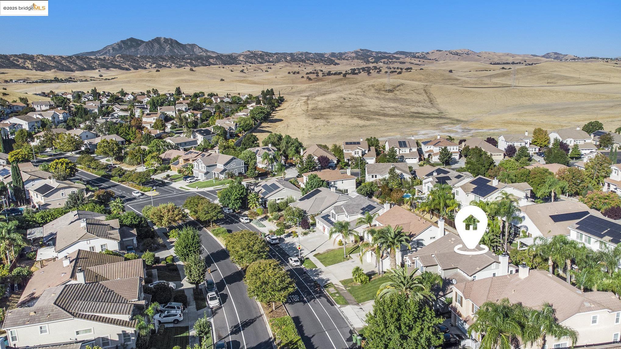 224 W Country Club Dr