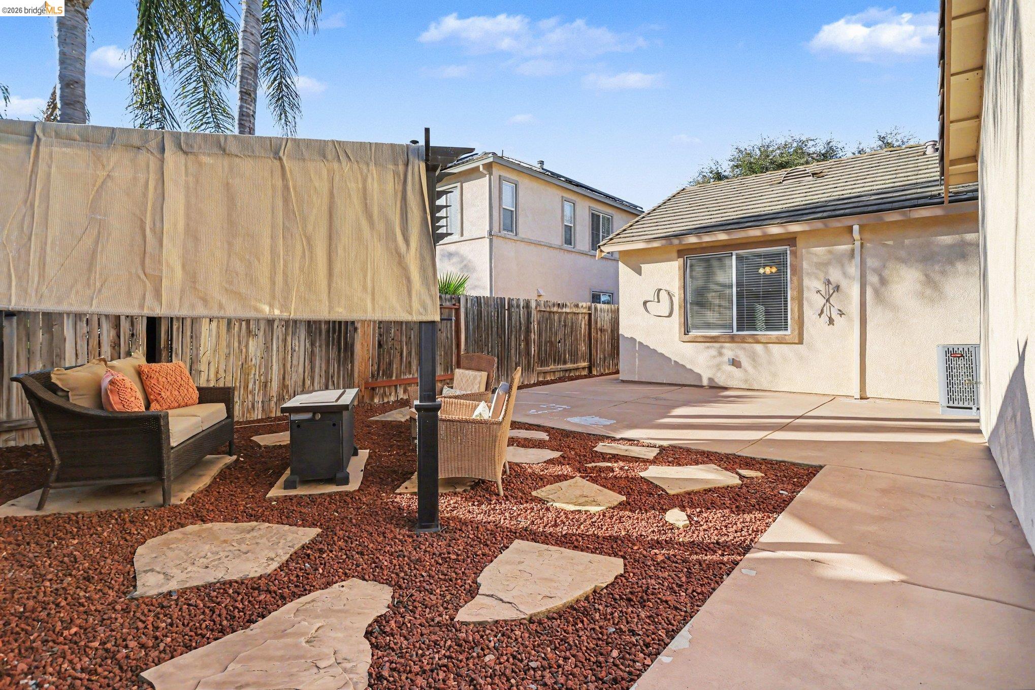 3092 Mills Dr