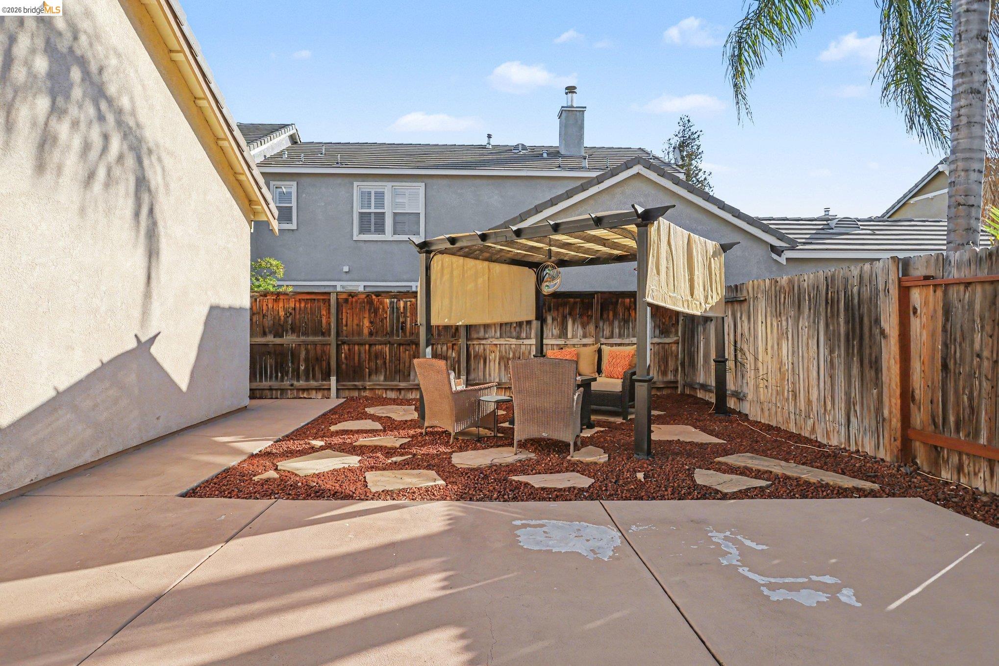 3092 Mills Dr