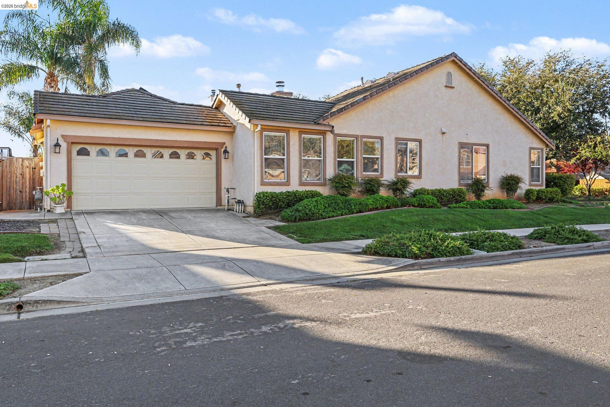 3092 Mills Dr