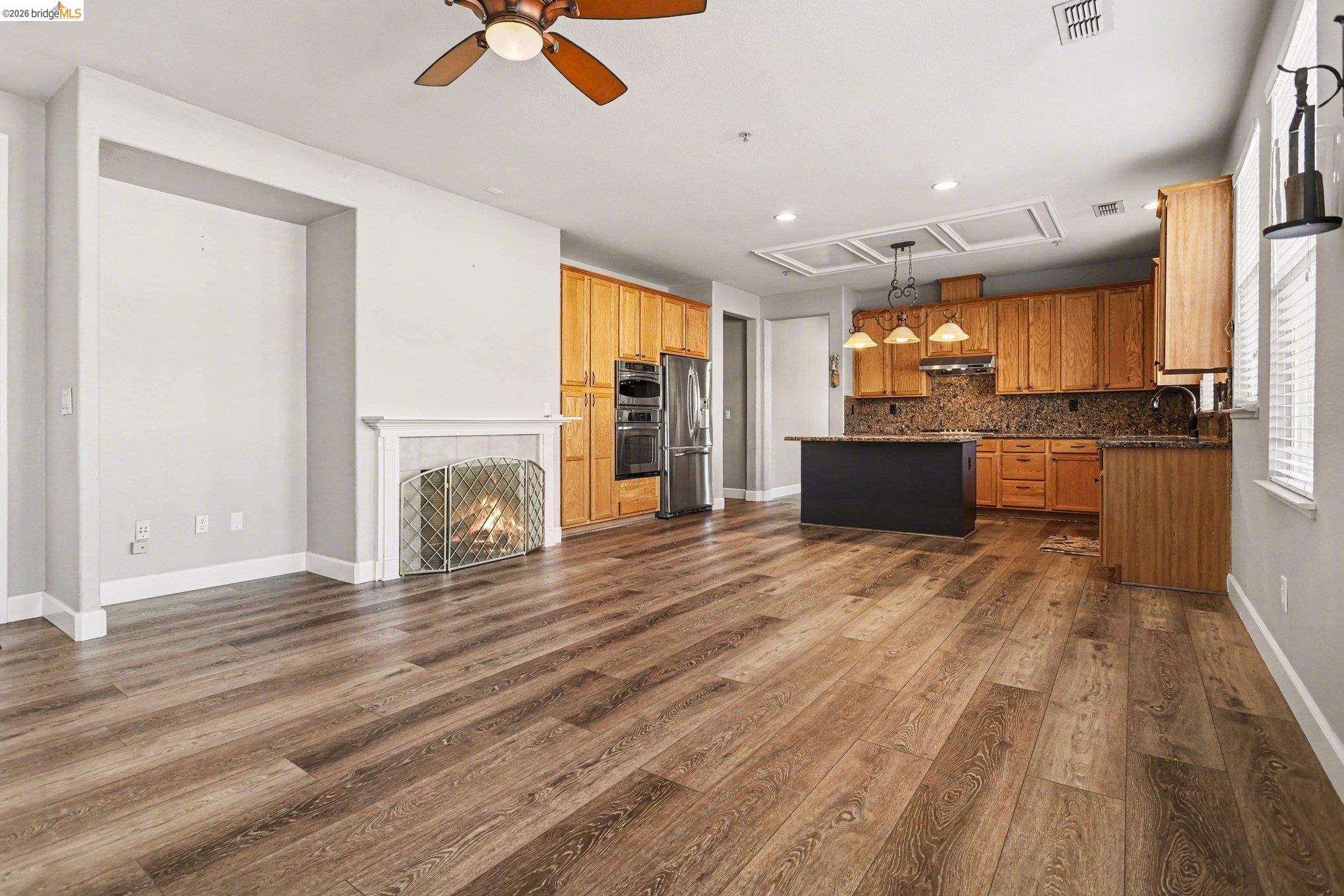 3092 Mills Dr