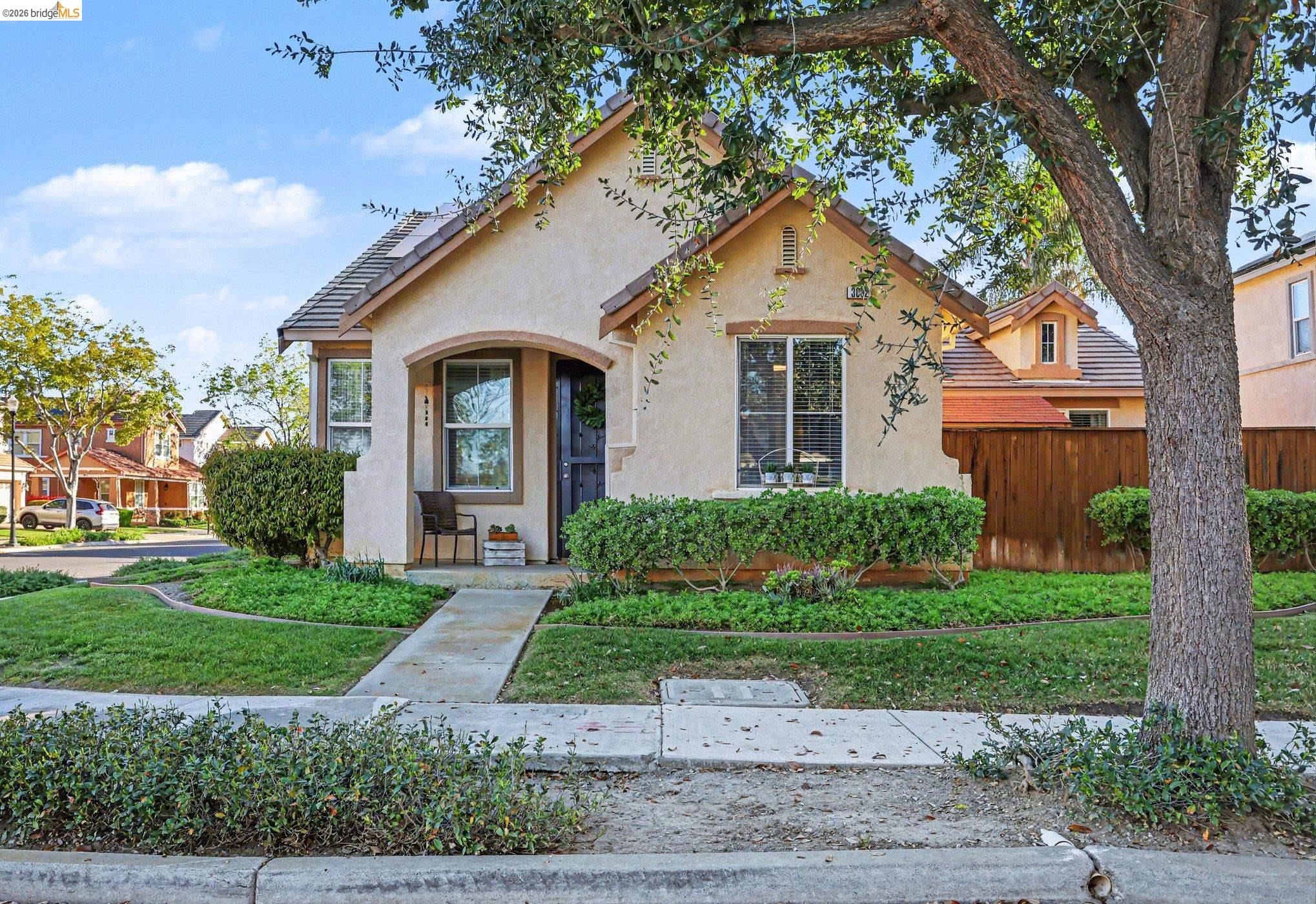 3092 Mills Dr
