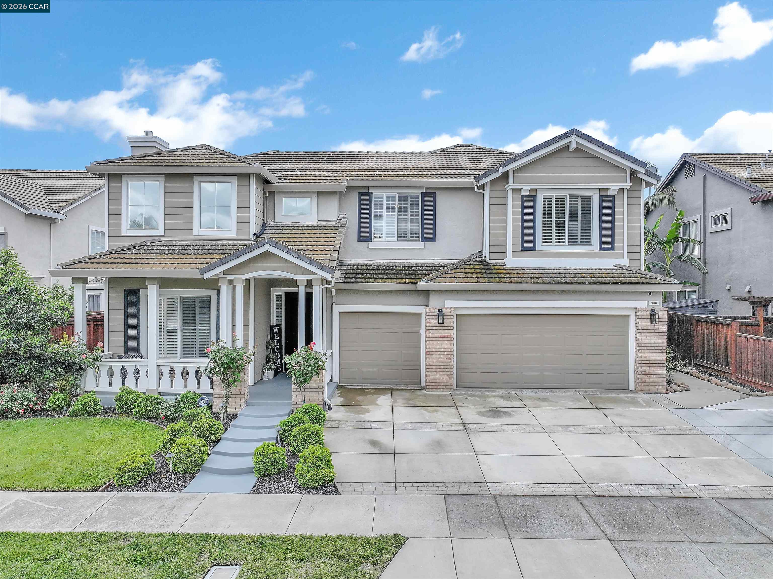 988 Country Glen Lane