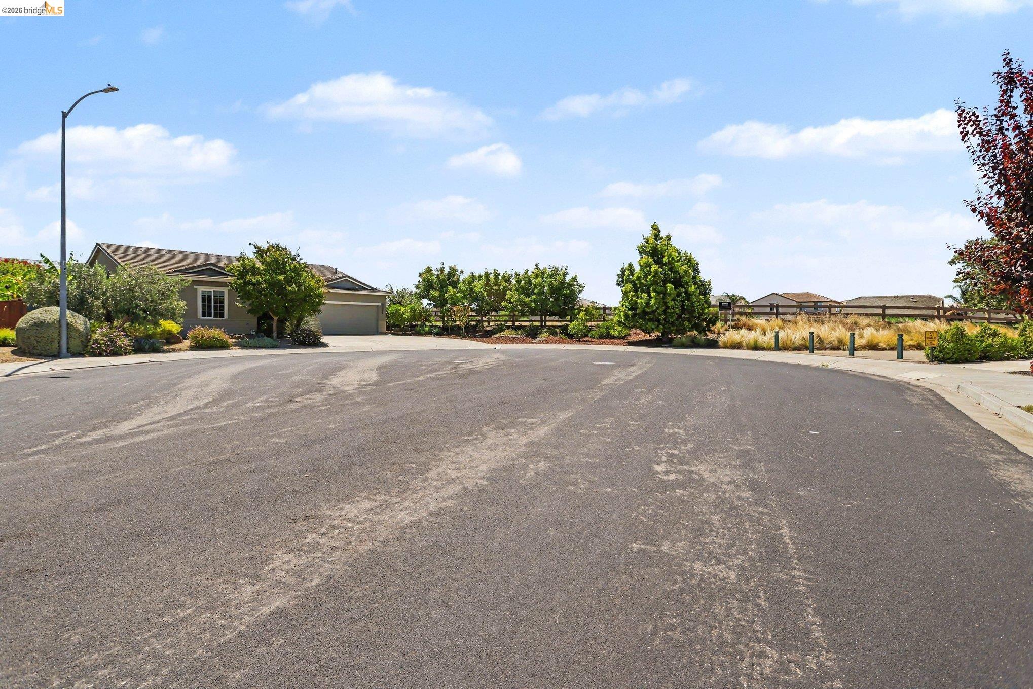 527 Peyton Ct