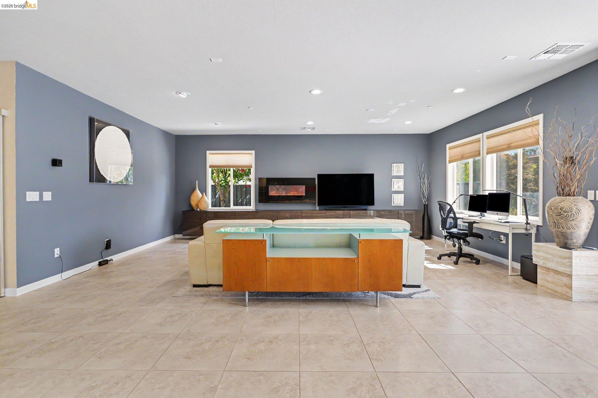 527 Peyton Ct