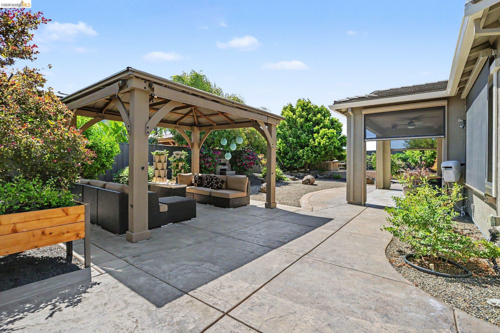 527 Peyton Ct
