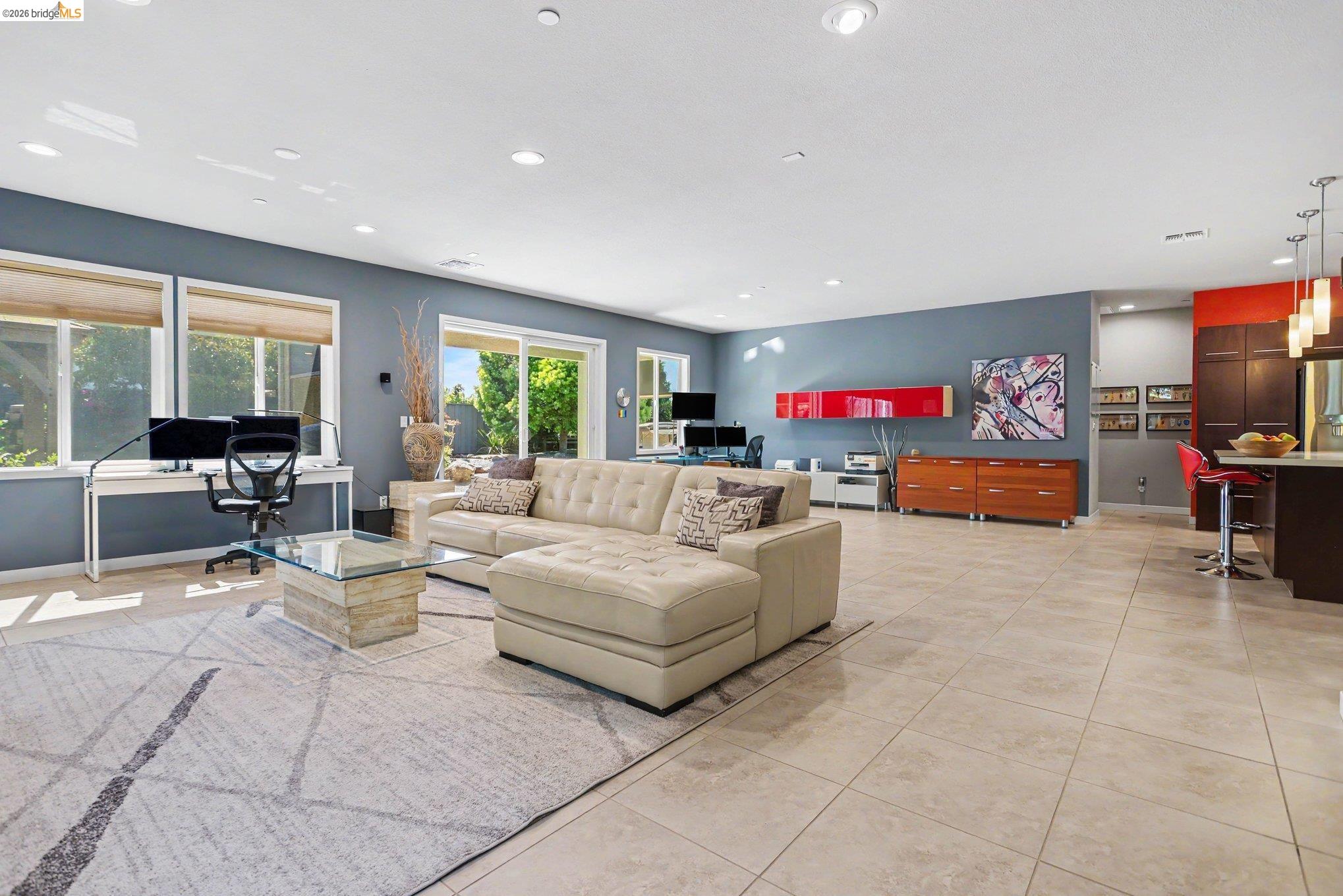 527 Peyton Ct